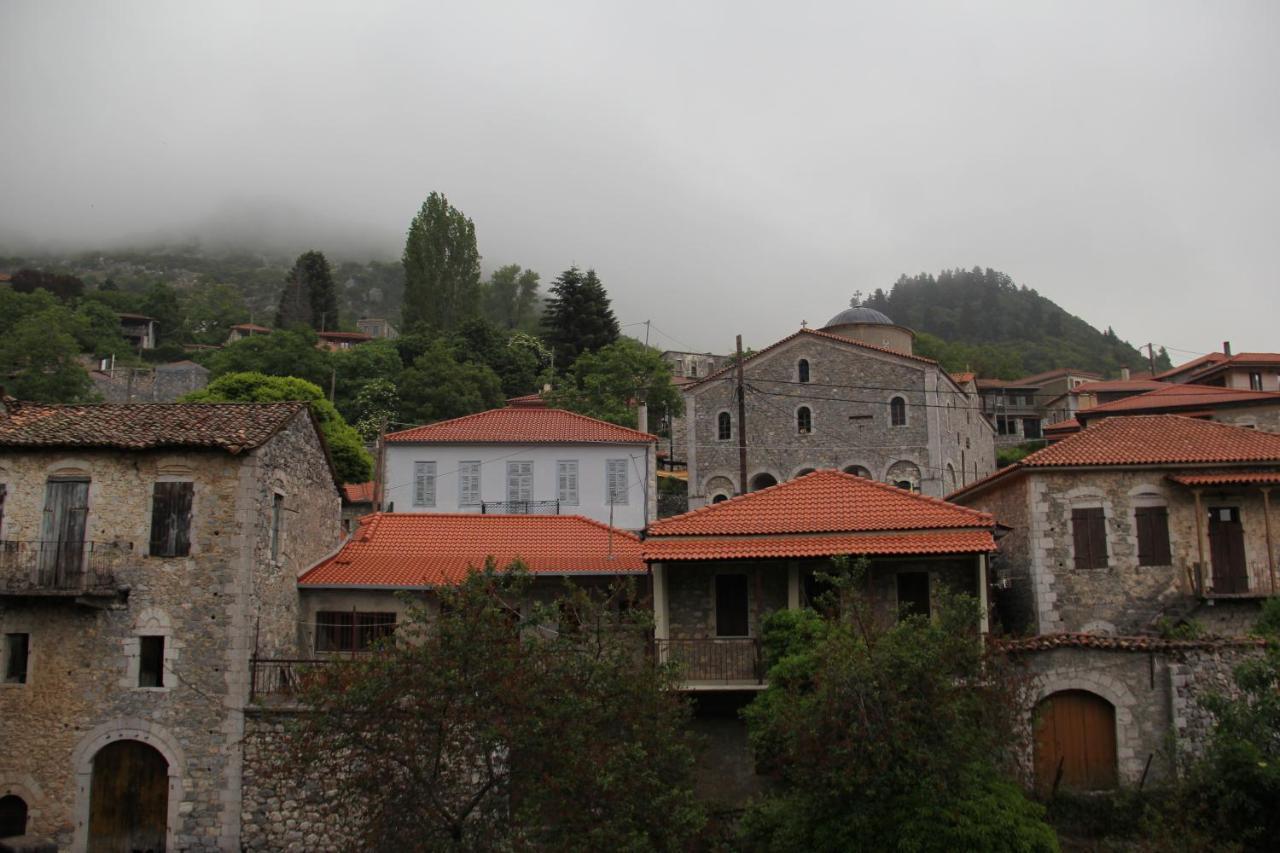 Tsarbou Guesthouse Stemnitsa Exterior photo