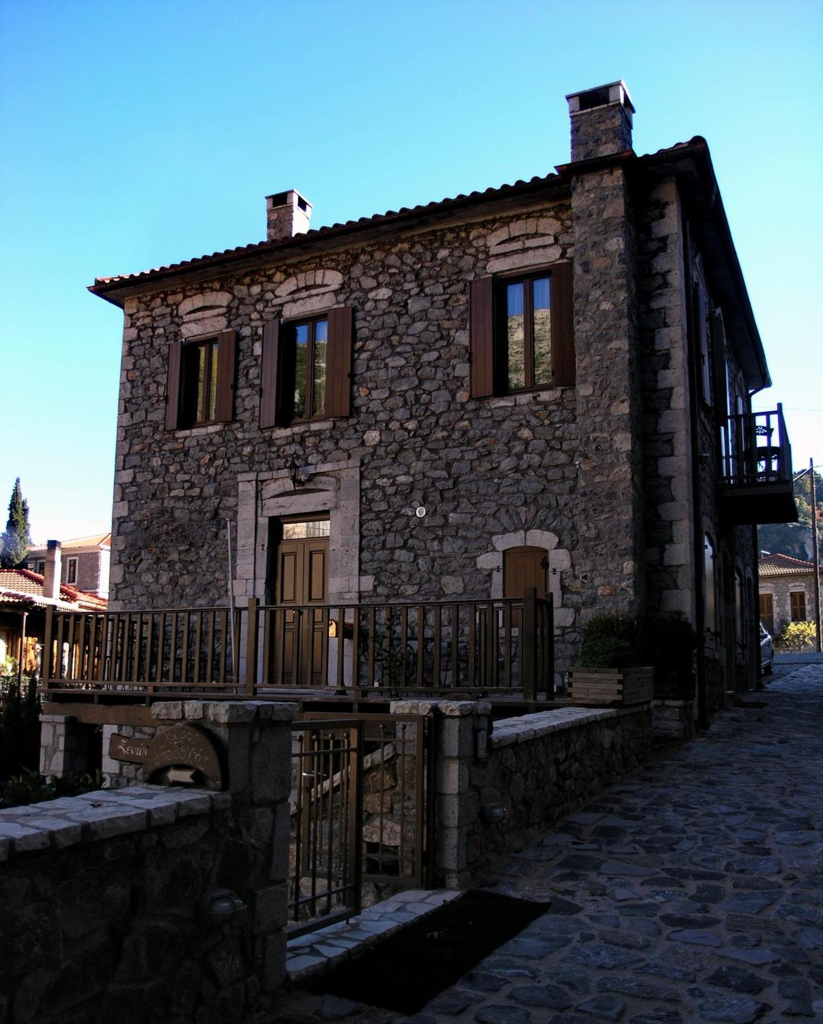 Tsarbou Guesthouse Stemnitsa Exterior photo