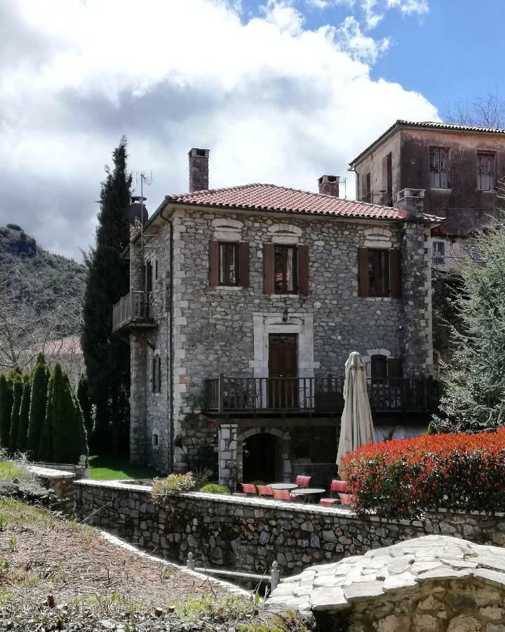 Tsarbou Guesthouse Stemnitsa Exterior photo